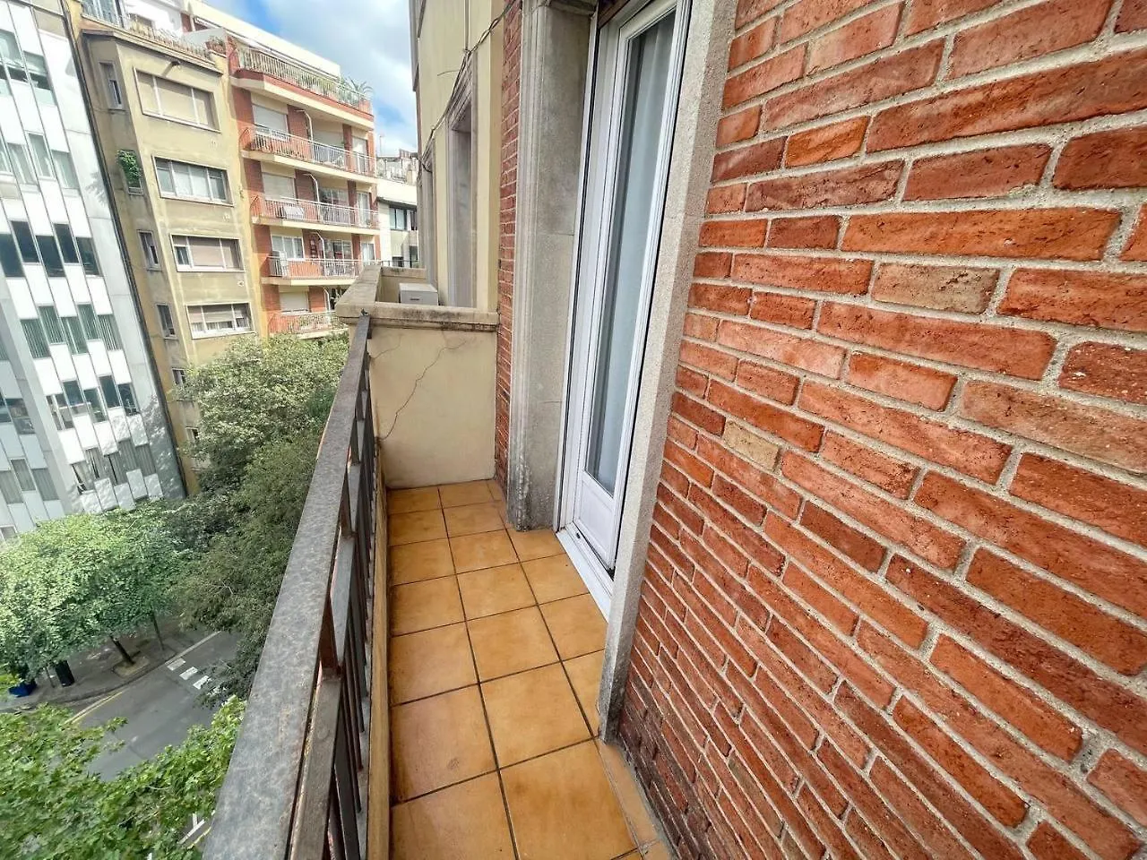 Bed & Breakfast Valencia Habitaciones Barcelona Spain