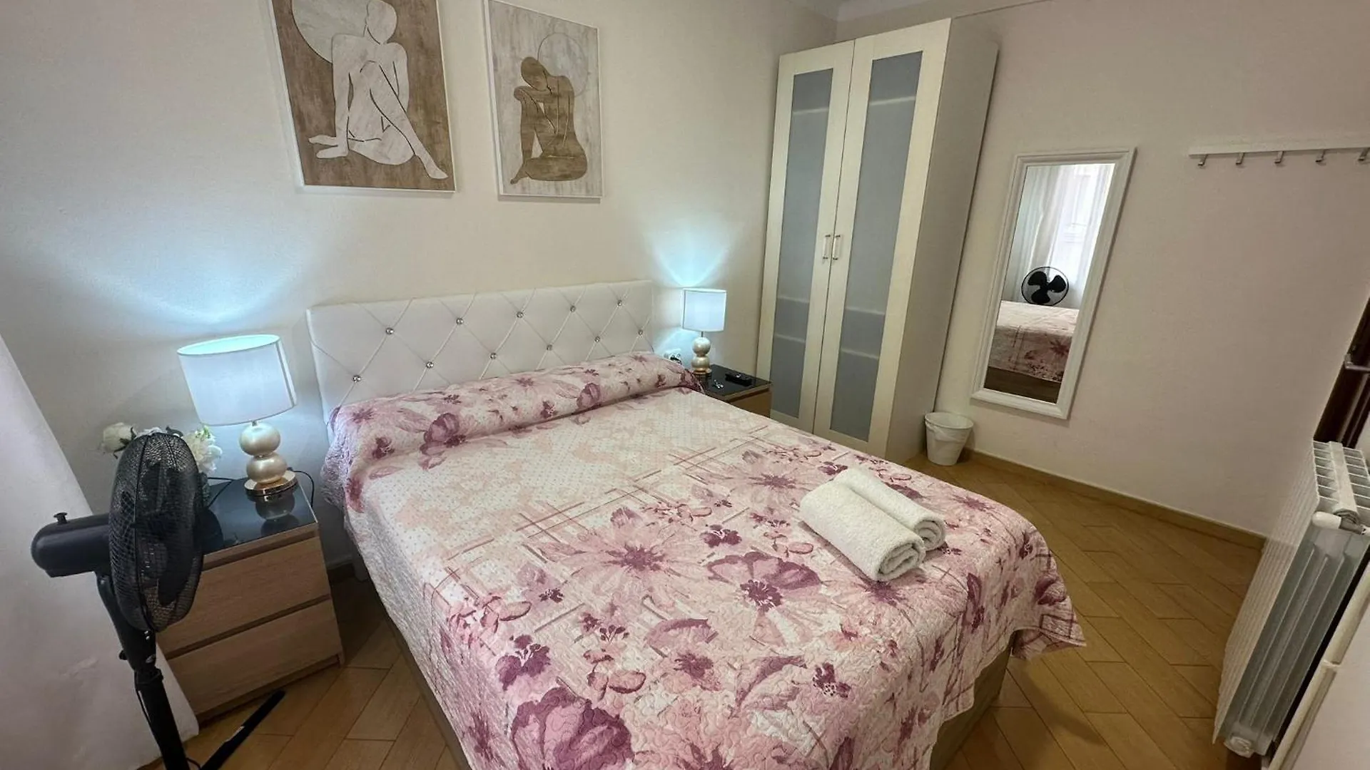 Valencia Habitaciones Barcelona 0*,  Spain